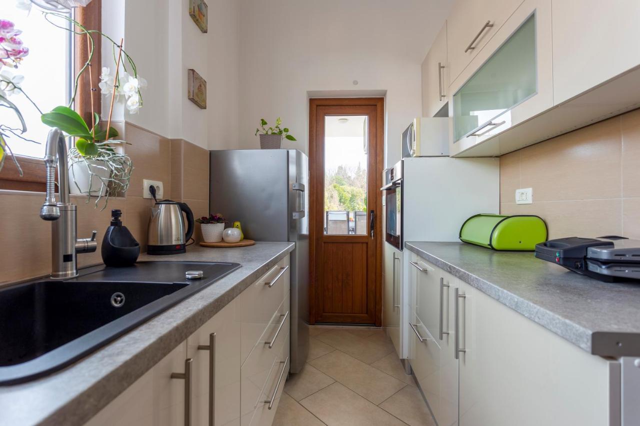 Apartman Lema Pula Exteriér fotografie