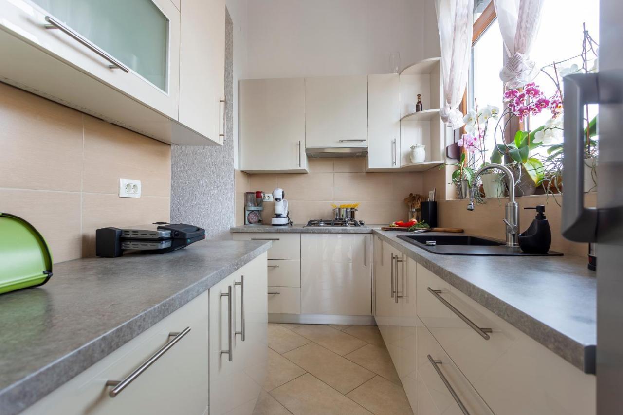 Apartman Lema Pula Exteriér fotografie